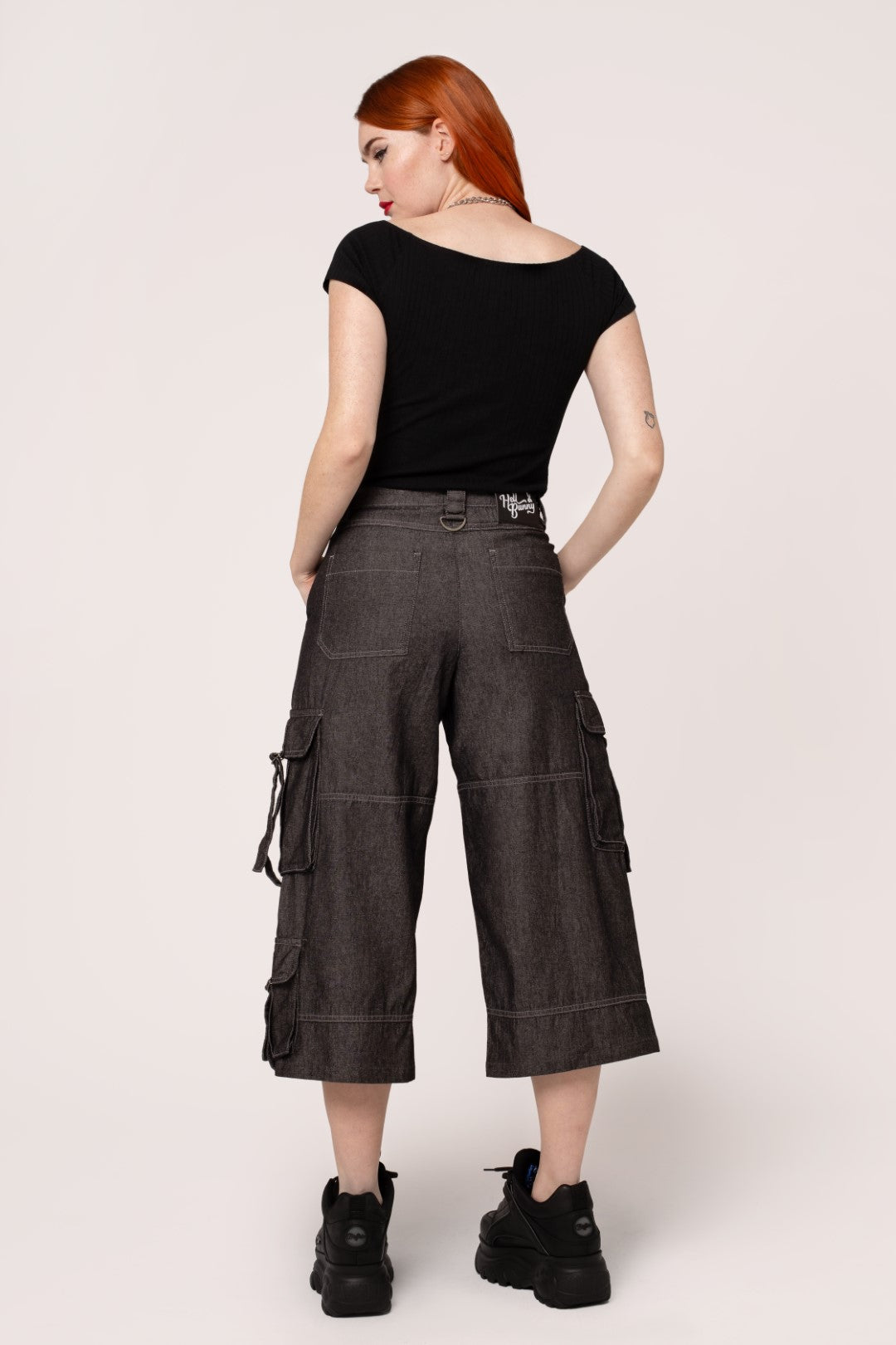 Ash Cropped Jeans
