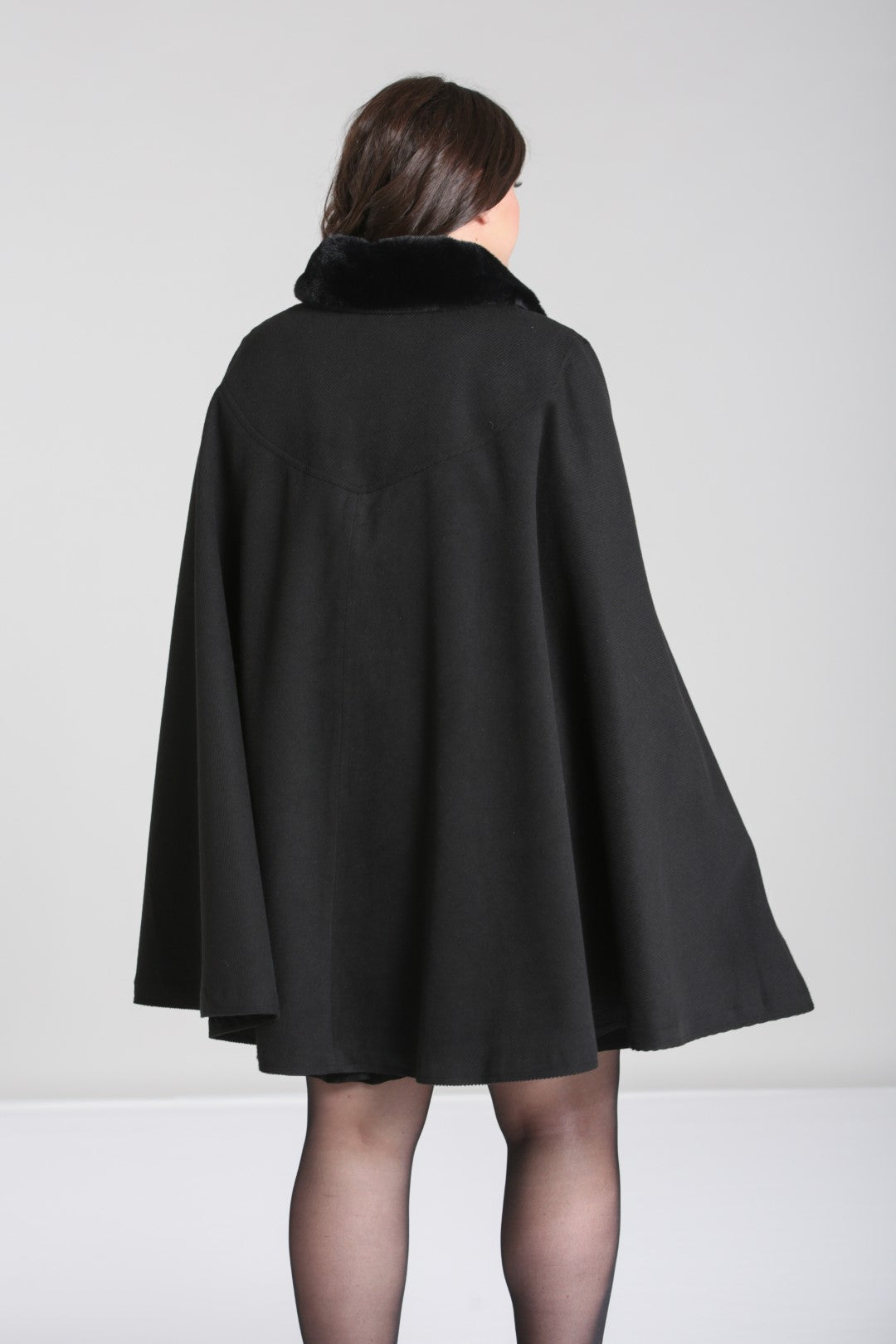 Cape coat clearance fur